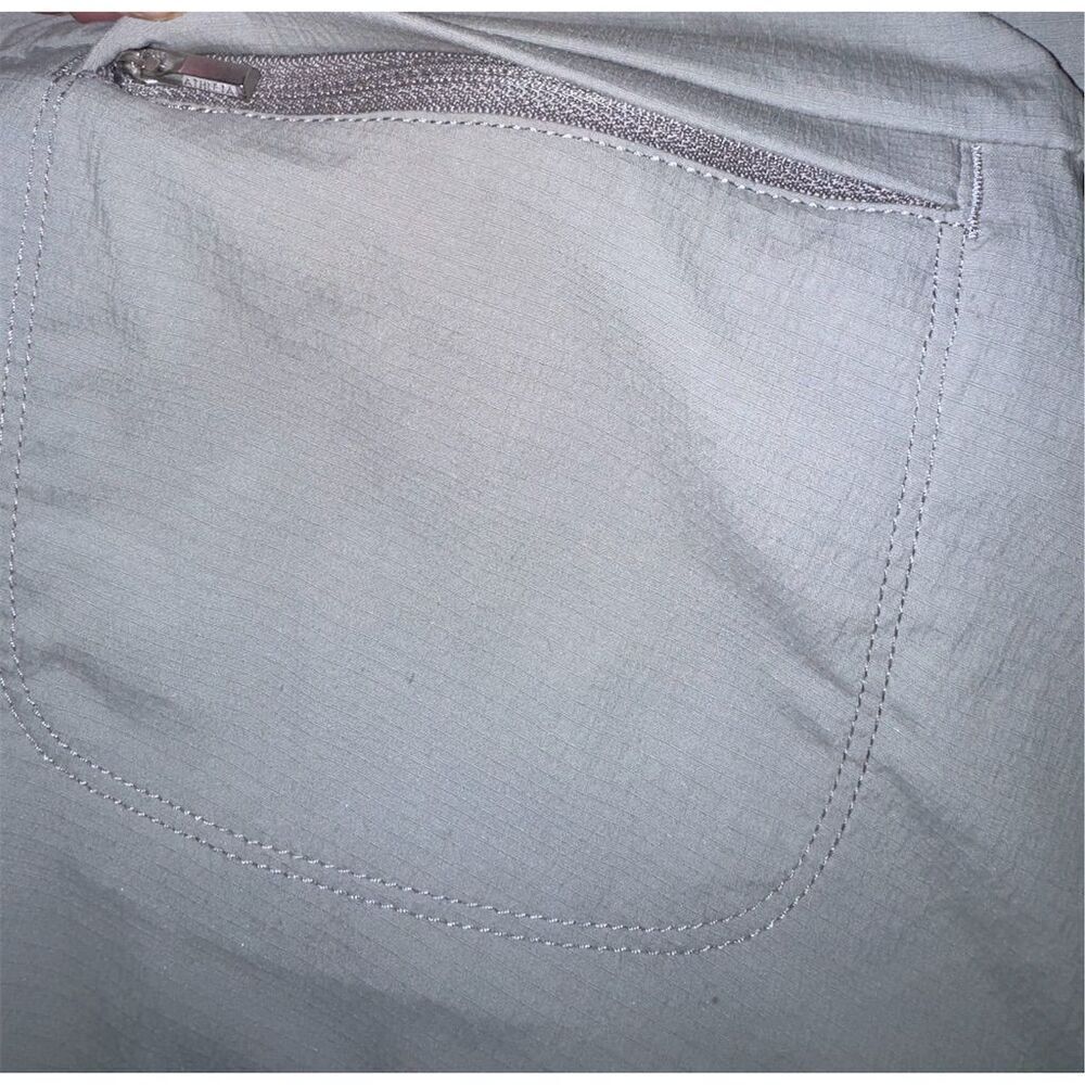 Athleta Women's Renegade Utility‎ Shorts Gray Size 10 Casual Summer - Picture 6 of 7
